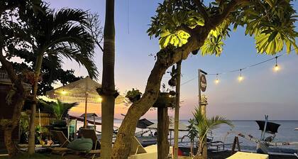 Valomia Beachfront