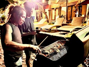BBQ/picnic area - Valomia Beachfront (Karangasem)