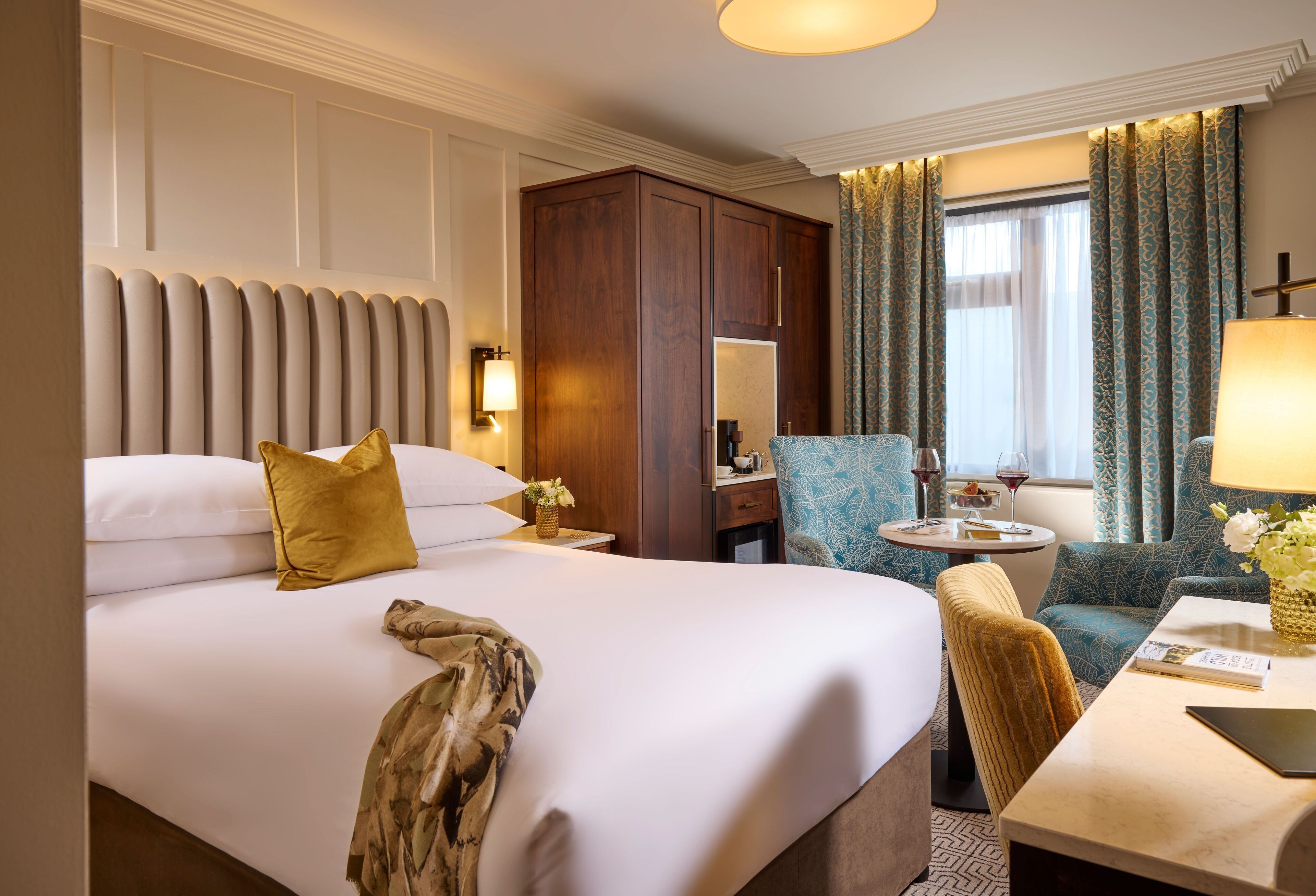 In-room safe, iron/ironing board, free WiFi, bed sheets