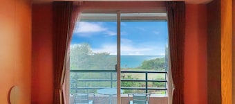 Tranquil Sea Hotel