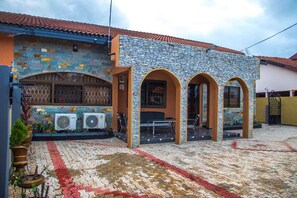 Extérieur