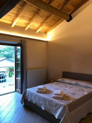 Apartment, 2 Bedrooms | Down comforters, memory foam beds, individually furnished - B&B da Morena (Minucciano)