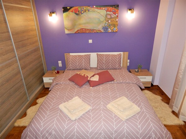 1 bedroom, desk, iron/ironing board, WiFi - ANNA - modern apartament 3 km. from center of Athens (ATHENS)
