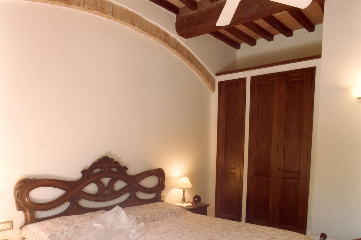 Premium bedding, down duvets, in-room safe, laptop workspace