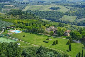 Front of property - Villa Panconesi (Montespertoli)