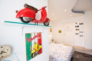 1 chambre, fer et planche à repasser, Wi-Fi, draps fournis