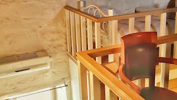 Quarto quádruplo família, vista para a cidade | Individualmente decorados, individualmente mobiliados