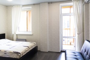 Apartment, 1 Double Bed with Sofa bed, City View - Apartment ALLiS-HALL on Belinskogo 30 (Yekaterinburg)