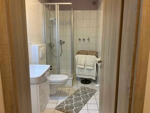 Unclassified image, 5 of 13, button