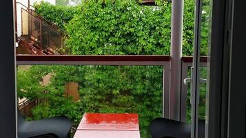 Comfort Quadruple Room | Terrace/patio