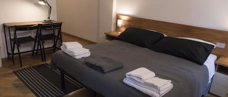 Studio, 1 Schlafzimmer | 1 Schlafzimmer, Schreibtisch, kostenloses WLAN, Bettwäsche