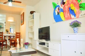 Al Mare by Villa Daniella - Linda Casa frente mar | Aire de séjour | Téléviseur à écran plat
