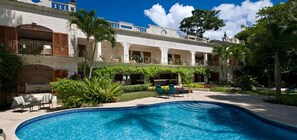 Pool - Villa Moon Reach (Weston)