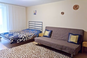 Apartment, 2 Schlafzimmer, Stadtblick | 2 Schlafzimmer, Schreibtisch, schallisolierte Zimmer