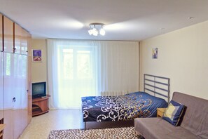 Apartment, 2 Schlafzimmer, Stadtblick | 2 Schlafzimmer, Schreibtisch, schallisolierte Zimmer