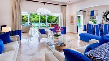 TV, đầu đĩa DVD