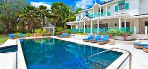 Pool - Villa Moon Dance (Paynes Bay)