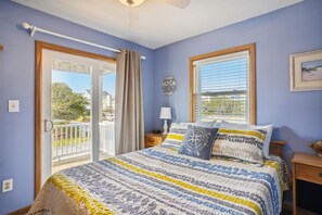5 bedrooms, iron/ironing board, travel cot, WiFi