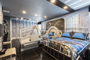 7 Schlafzimmer, Bügeleisen/Bügelbrett, WLAN, Bettwäsche