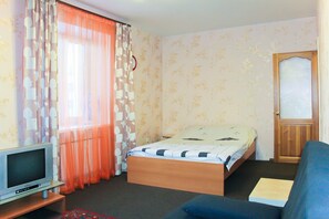 Bügeleisen/Bügelbrett, kostenloses WLAN, Bettwäsche