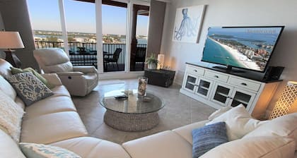 Top Floor Privacy and Spectacular Penthouse Views! FREE Activities! ~ 806 Harborview Grande