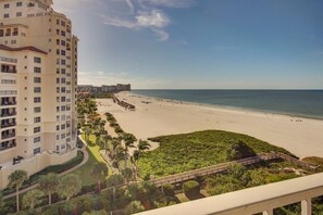 ビーチ、サンラウンジャー、ビーチタオル