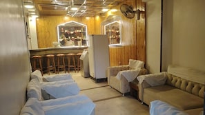 Poolbar