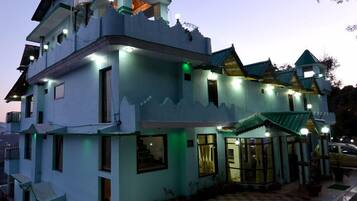 Front of property – evening/night