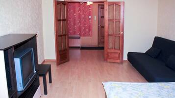 Apartment, 1 Schlafzimmer, Stadtblick | 1 Schlafzimmer, Schreibtisch, schallisolierte Zimmer