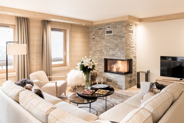 Apartment, 4 Bedrooms, Balcony | Living room | Smart TV, fireplace - Mammoth Lodge Apartment T5 D06 (Courchevel)