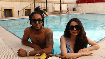 Kauden mukainen ulkouima-allas