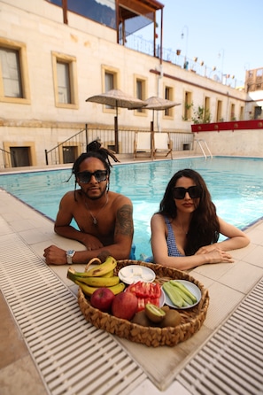 Seasonal outdoor pool