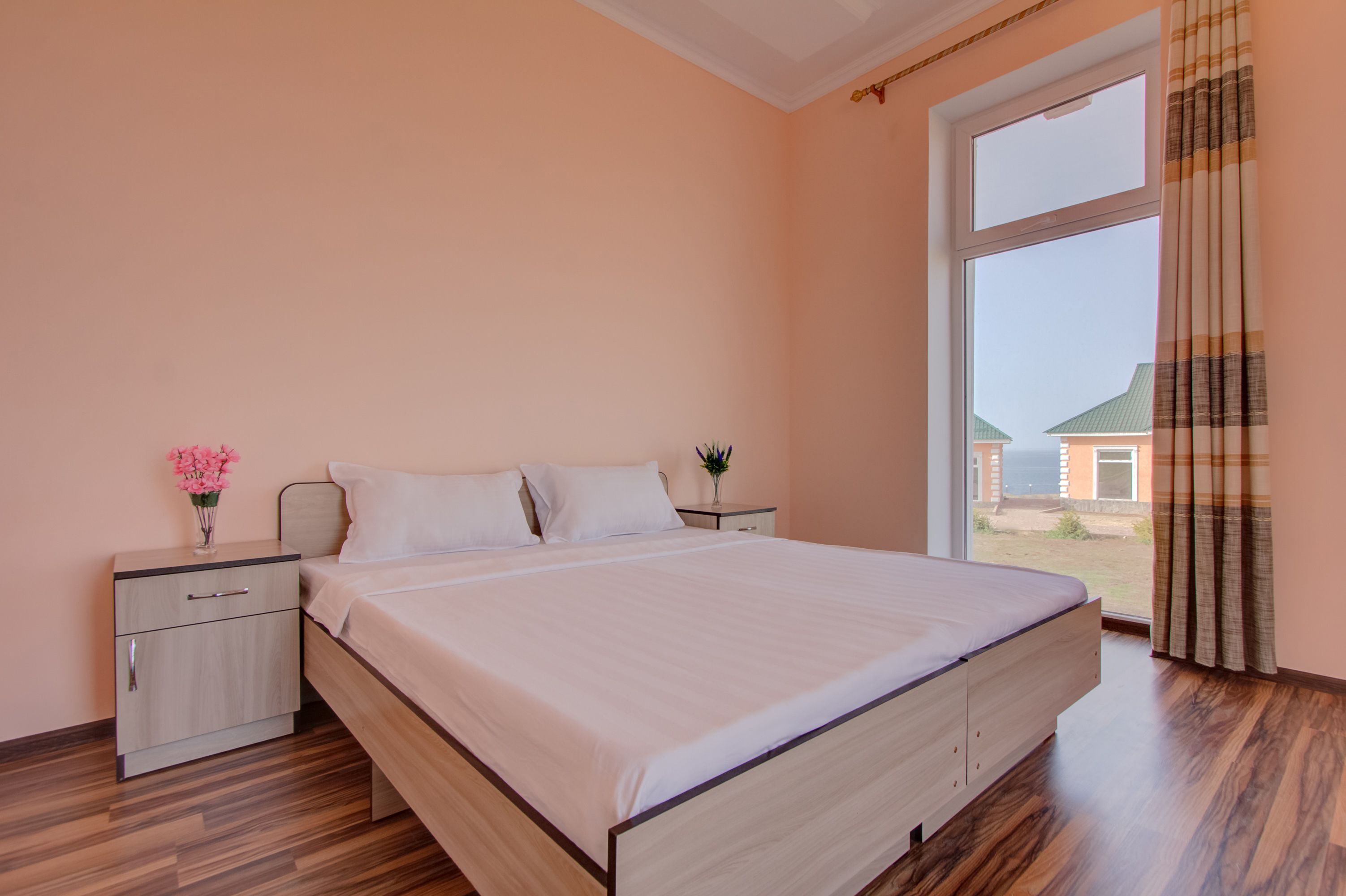 ห้องพักตกแต่งอย่างมีเอกลักษณ์, ตกแต่งพิเศษโดยเฉพาะ, เตียงเสริม/เปล