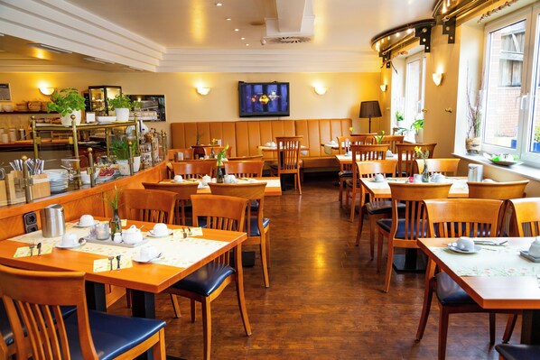 Daily buffet breakfast (EUR 15 per person)