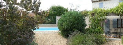 Air-conditioned house with heated swimming pool