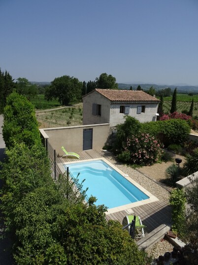 Air-conditioned house with heated swimming pool