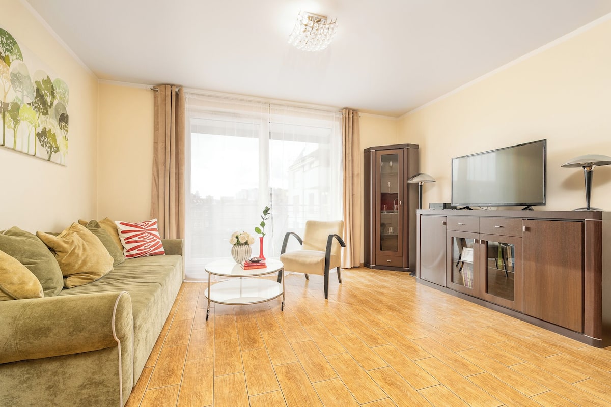 Appartement « Premier », plusieurs lits, accessible aux personnes à mobilité réduite, non-fumeurs | 2 chambres, literie de qualité supérieure, décoration personnalisée