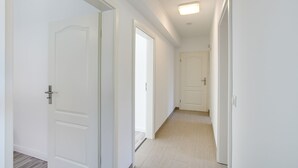 Hallway - Stay Here ND Apartments (Krefeld)