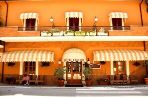 Front of property - Hotel Cercone (Caramanico Terme)