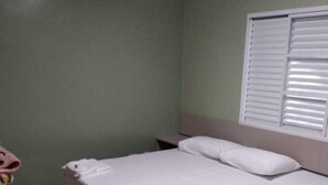 Standard Double or Twin Room, Non Smoking | Room amenity - Pousada Golden Cataratas (Foz do Iguaçu)