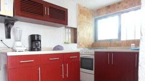 Nhà, không hút thuốc | Bếp riêng | Dụng cụ pha cà phê/trà, tủ lạnh, lò vi sóng, lò nướng 