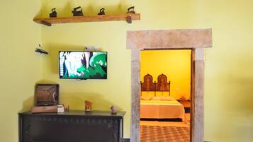 Coffres-forts dans les chambres, rideaux occultants, Wi-Fi gratuit