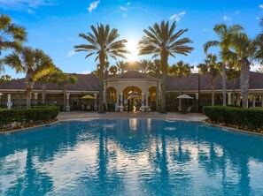 Outdoor pool, a heated pool - Free Water Park-Walk to Clubhouse-6BR Disney Home-Sleeps 15-Private Pool & Spa (Kissimmee)