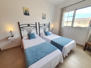 2 bedrooms, in-room safe, WiFi, bed sheets