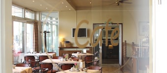 Hotel Am Kaponier GmbH