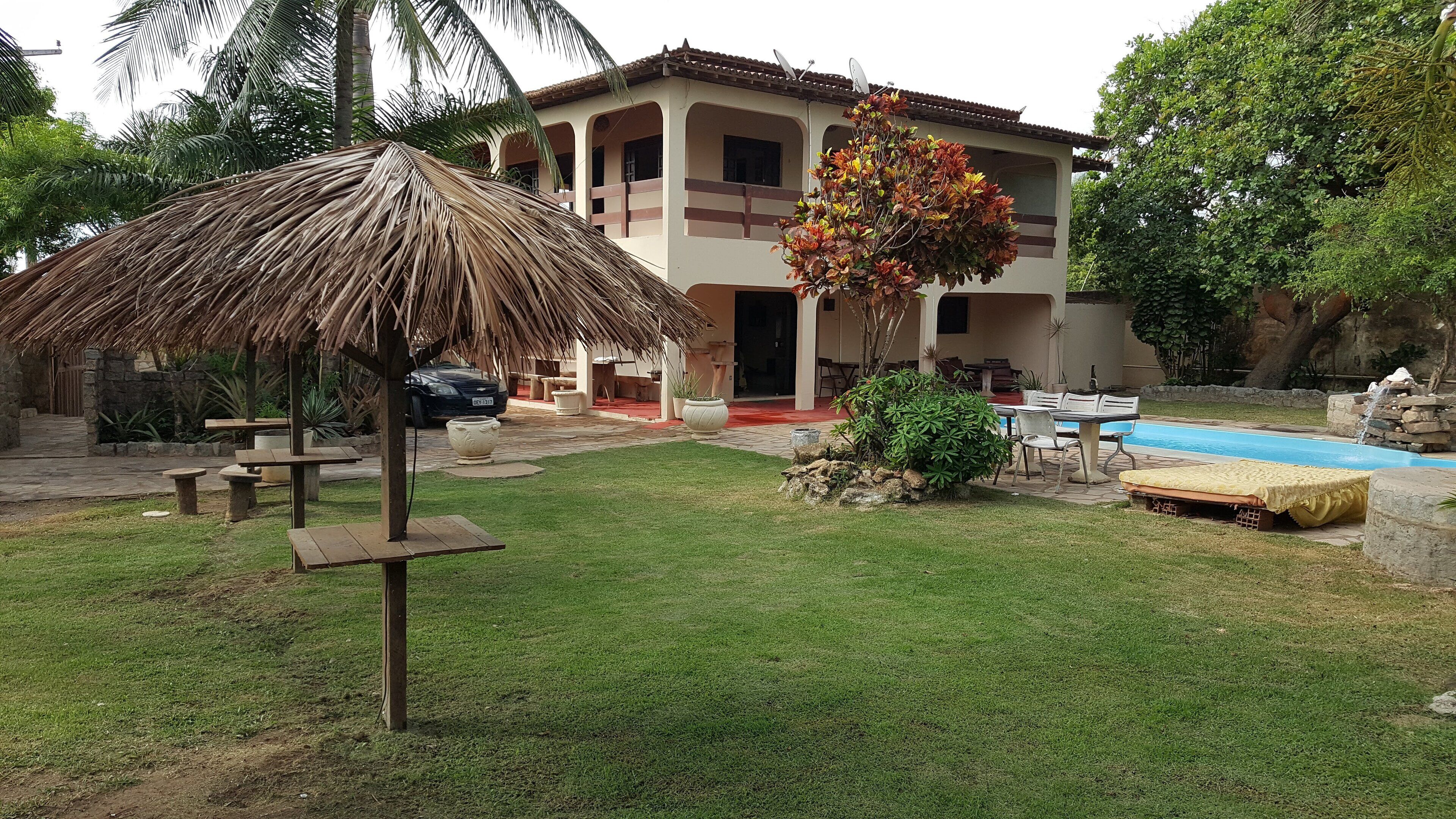 Fantastic house with beach and a lagoon with WiFi Smart TV & large swimming pool