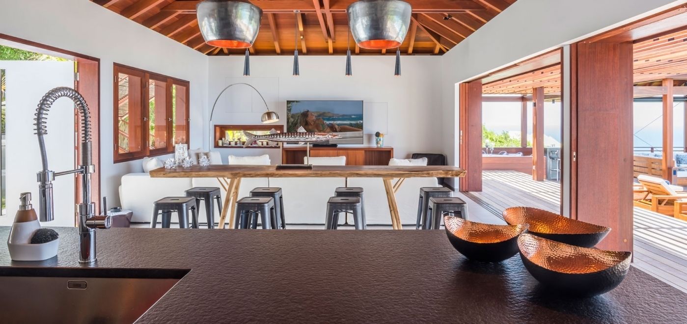 Kompor, mesin pencuci piring, dan peralatan masak/sendok-piring