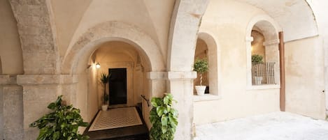 Dettaglio esterni