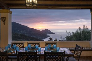 Outdoor dining - Villa Il Basto 8 by Massimo Villas (Cefalù)