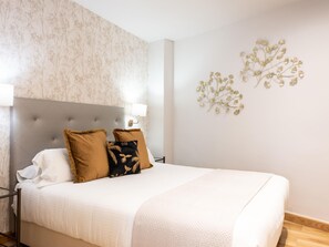 2 Schlafzimmer, Bügeleisen/Bügelbrett, Reisekinderbett, kostenloses WLAN